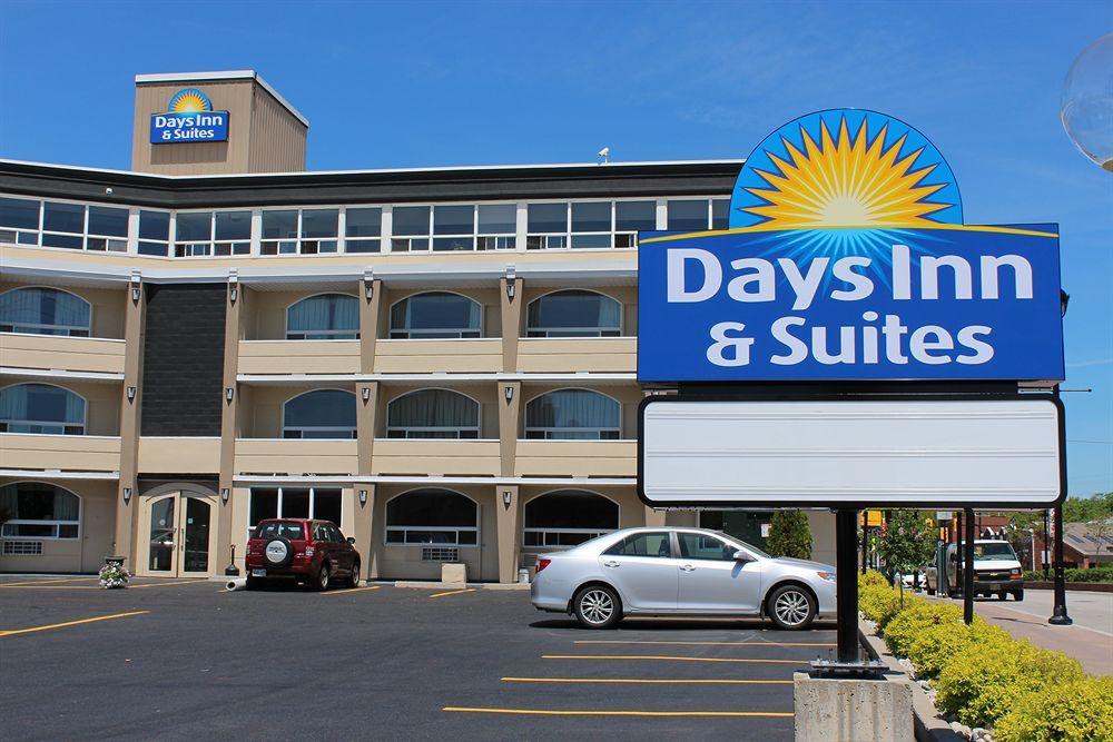 Days Inn & Suites By Wyndham North Bay Downtown Exterior photo